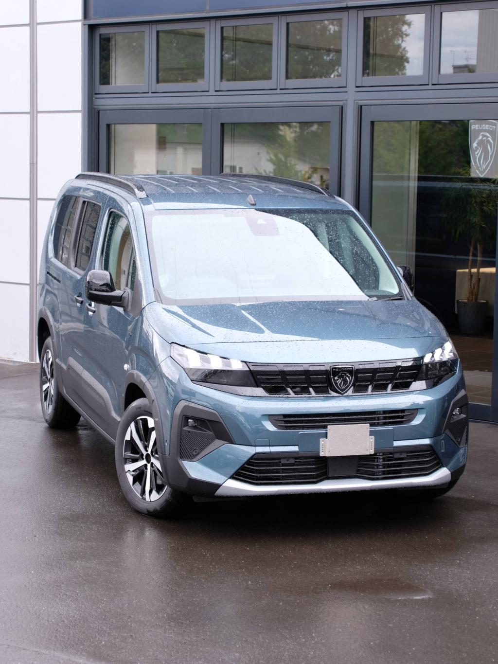 RIFTER LONG GTに「Kiama Blue」を纏った特別仕様車が追加！