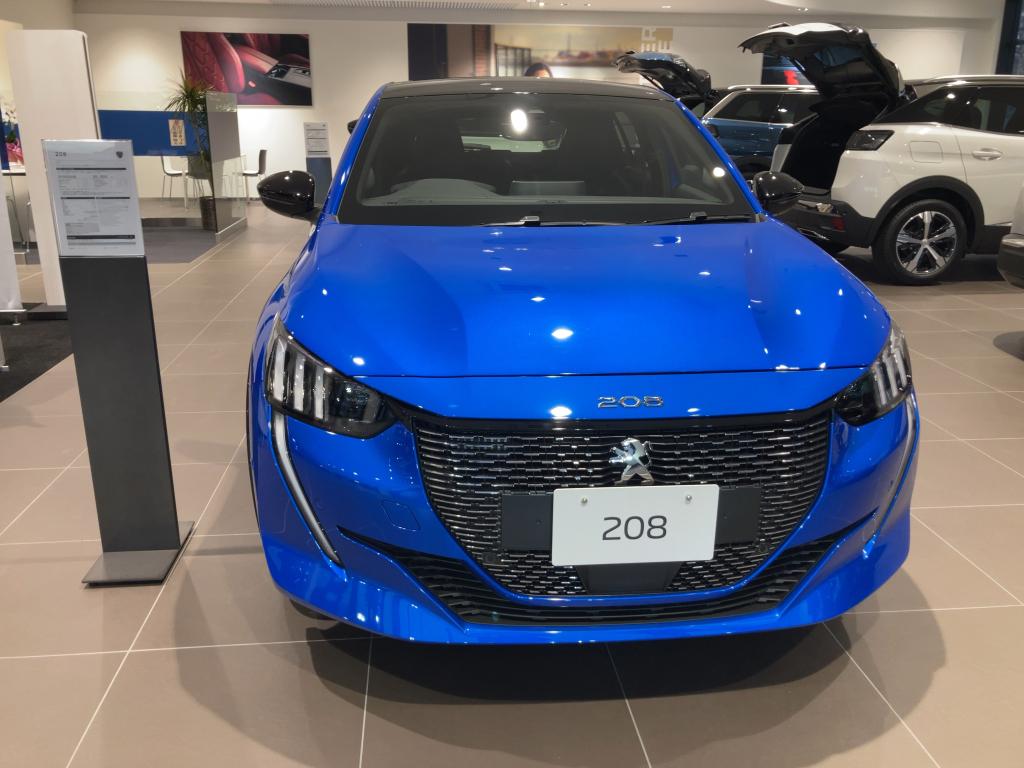 PEUGEOT札幌南に即納可能車あります！