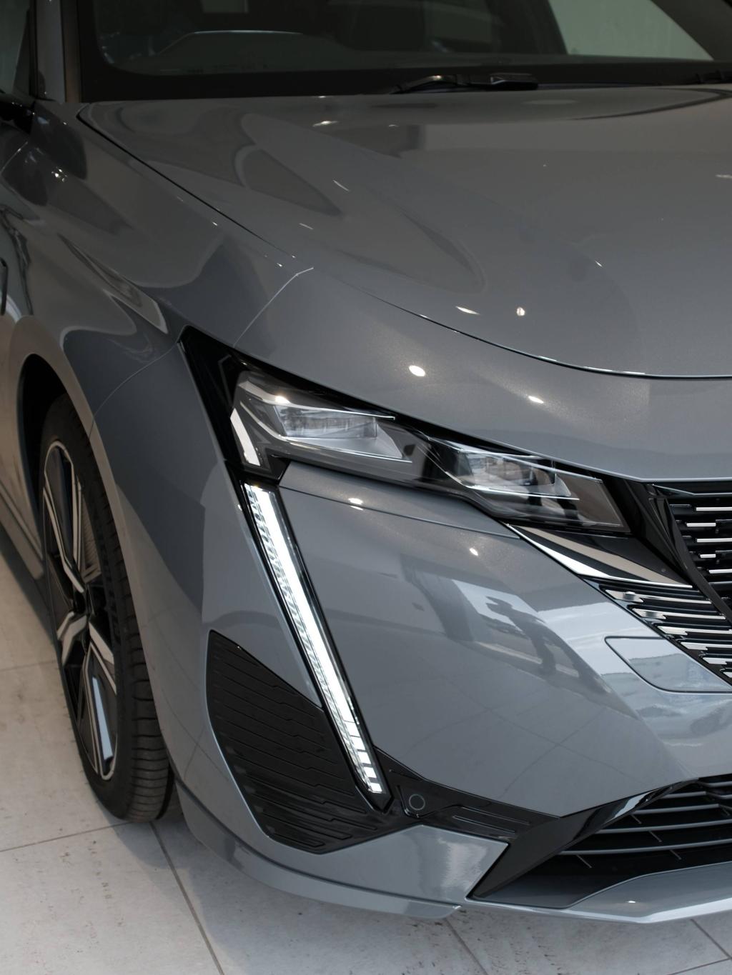 308 GT HYBRID Selenium Edition  DEBUT!