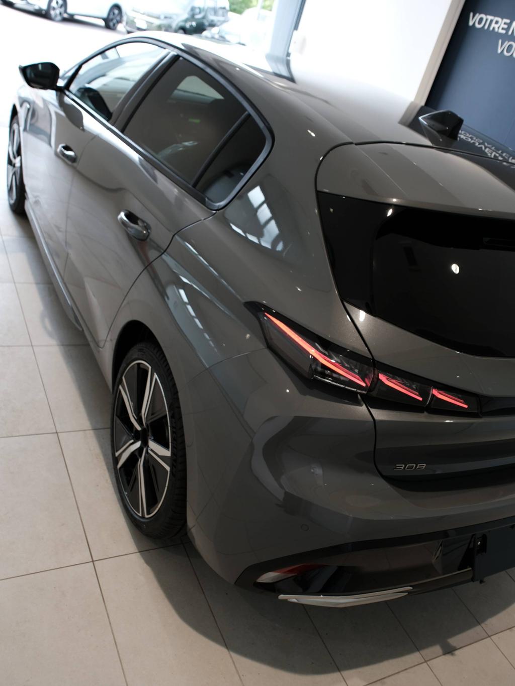 308 GT HYBRID Selenium Edition  DEBUT!